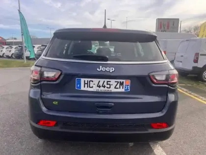 Photo 8 Jeep Compass  1.5 Turbo T4 130 ch BVR7 e-Hybrid