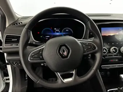 Photo 15 Renault Megane Mégane IV Estate E-TECH Plug-In Hybride 160 - 21N