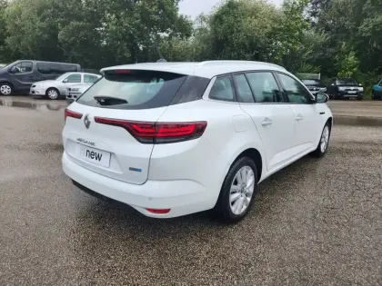 Photo 4 Renault Megane Mégane IV Estate E-TECH Plug-In Hybride 160 - 21N