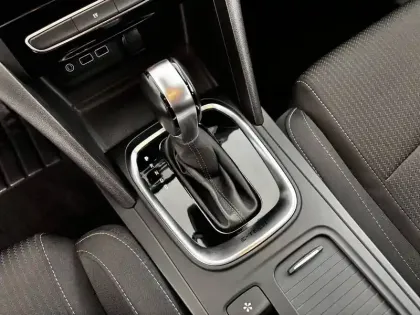 Photo 12 Renault Megane Mégane IV Estate E-TECH Plug-In Hybride 160 - 21N