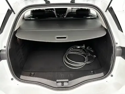 Photo 17 Renault Megane Mégane IV Estate E-TECH Plug-In Hybride 160 - 21N