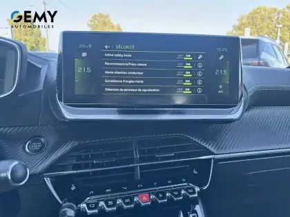 Photo 22 Peugeot 208  PureTech 130 S&S EAT8