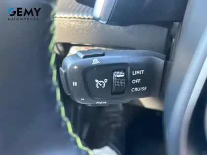 Photo 14 Peugeot 208  PureTech 130 S&S EAT8