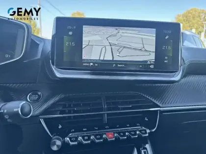 Photo 19 Peugeot 208  PureTech 130 S&S EAT8