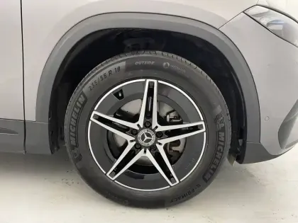 Photo 31 Mercedes EQA  250