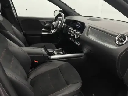 Photo 45 Mercedes EQA  250