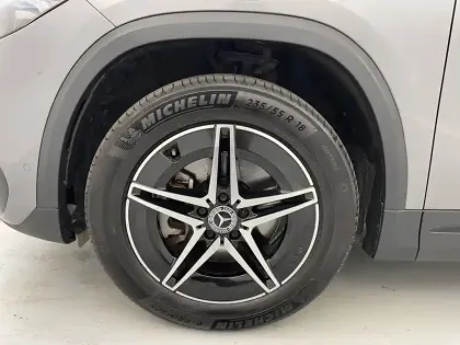 Photo 36 Mercedes EQA  250