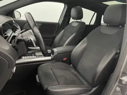 Photo 33 Mercedes EQA  250