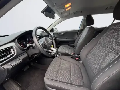 Photo 34 Kia Stonic  1.0 T-GDi 100 ch DCT7