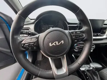 Photo 37 Kia Stonic  1.0 T-GDi 100 ch DCT7
