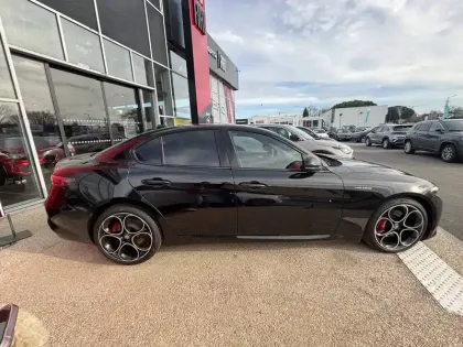 Photo 127 Alfa Romeo Giulia  2.2 160 ch AT8