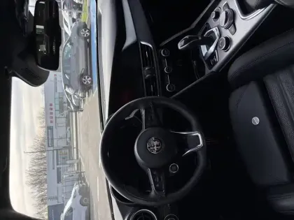 Photo 108 Alfa Romeo Giulia  2.2 160 ch AT8