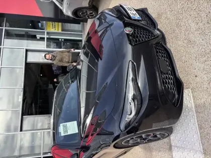 Photo 47 Alfa Romeo Giulia  2.2 160 ch AT8