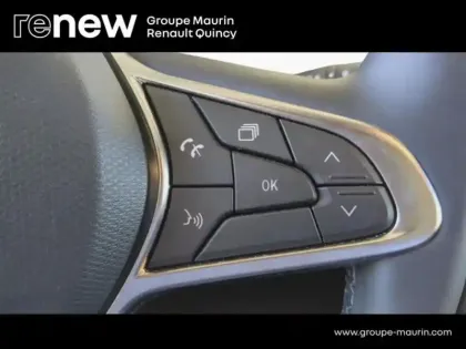 Photo 13 Renault Clio  1.6 E-Tech 145ch full hybrid Techno - 24