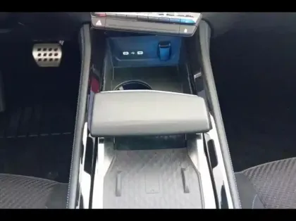 Photo 9 Renault Austral  1.2 E-Tech full hybrid 200ch Techno esprit Alpine - 23