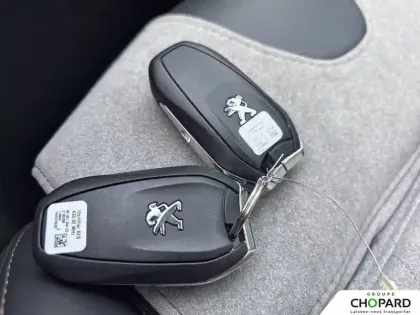 Photo 13 Peugeot 3008  Hybrid4 300 e-EAT8