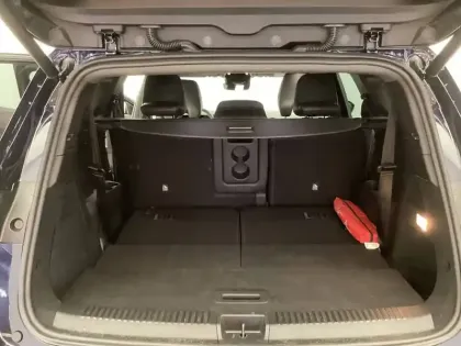 Photo 11 Renault Espace  E-Tech full hybrid 200 GSR2