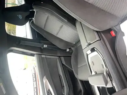 Photo 28 Renault Espace  E-Tech full hybrid 200 GSR2