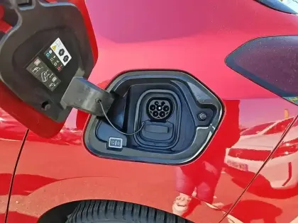 Photo 37 Opel Corsa  Electrique 136 ch & Batterie 50 kWh