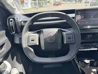 Photo 8 Citroën C3  Hybride 110 e-DCS6