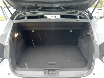 Photo 12 Renault Captur  E-Tech full hybrid 160 ch