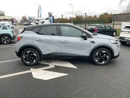 Photo 5 Renault Captur  E-Tech full hybrid 160 ch