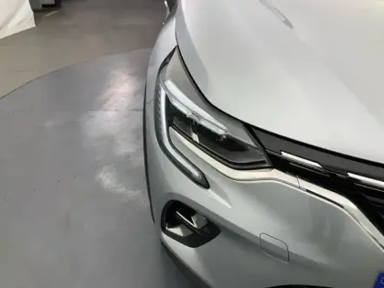 Photo 13 Renault Captur  E-Tech full hybrid 145 Techno