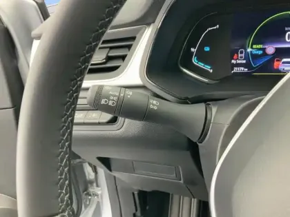 Photo 17 Renault Captur  E-Tech full hybrid 145 Techno