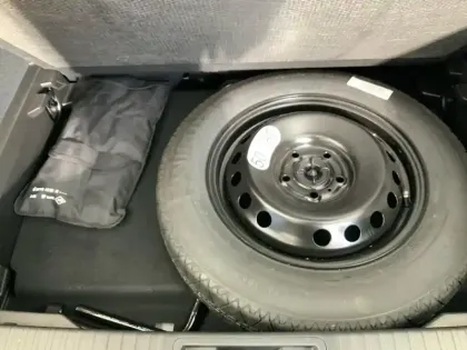 Photo 26 Renault Captur  E-Tech full hybrid 145 Techno