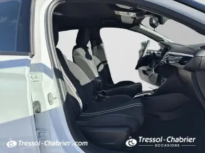 Photo 8 Opel Corsa  1.2 Turbo Hybrid 110 ch e-DCT6 Business