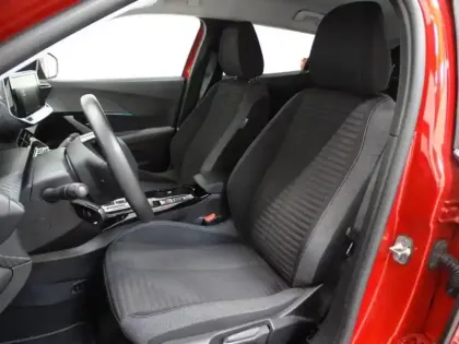 Photo 6 Peugeot 2008  e- 136ch Style