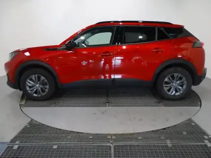 Photo 4 Peugeot 2008  e- 136ch Style