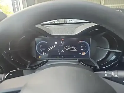 Photo 12 Alfa Romeo Junior  1.2 Ibrida 145ch Speciale e-DCT6