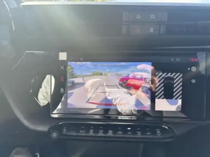 Photo 14 Alfa Romeo Junior  1.2 Ibrida 145ch Speciale e-DCT6