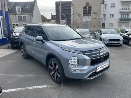 Photo 2 Mitsubishi Outlander  2.4 PHEV 306ch Intense 4WD