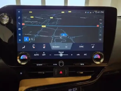 Photo 5 Lexus Nx  450h+ Luxe 4WD