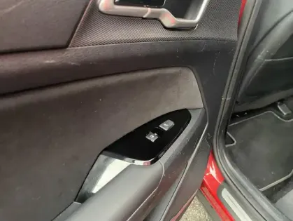 Photo 52 Kia Sportage 1.6 T-GDi 265ch ISG Hybride Rechargeable BVA6 4x4 GT Line Premium