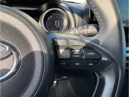 Photo 15 Toyota Yaris Hybride 1.5 116H Design MY22