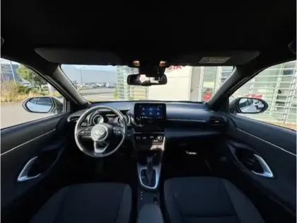 Photo 9 Toyota Yaris Hybride 1.5 116H Design MY22