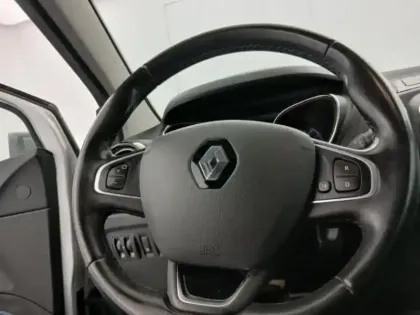 Photo 11 Renault Captur TCe 130 FAP Intens