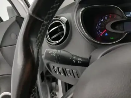 Photo 14 Renault Captur TCe 130 FAP Intens