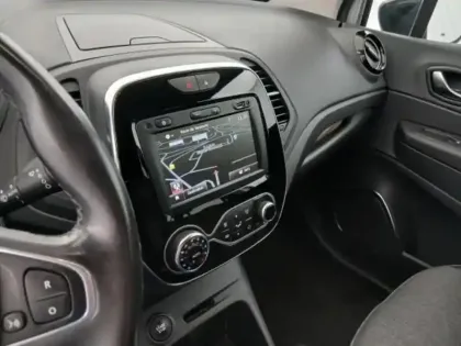 Photo 12 Renault Captur TCe 130 FAP Intens