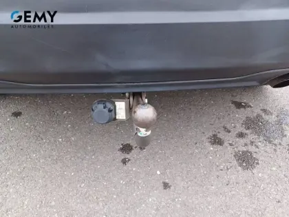 Photo 11 Peugeot 2008  BlueHDi 100 S&S BVM6