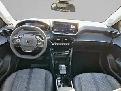 Photo 35 Peugeot 208  Hybrid 110 e-DCS6