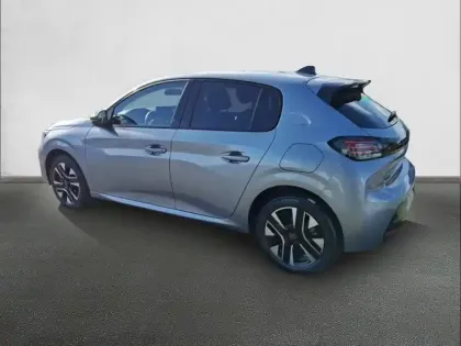 Photo 34 Peugeot 208  Hybrid 110 e-DCS6