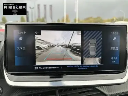 Photo 17 Peugeot 2008  PureTech 155 S&S EAT8