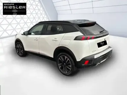 Photo 7 Peugeot 2008  PureTech 155 S&S EAT8