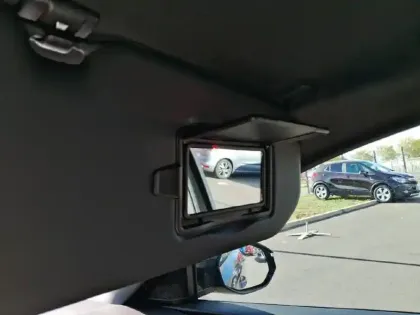 Photo 33 Peugeot 3008  Hybrid 145 e-DCS6