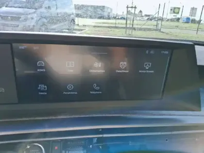 Photo 25 Peugeot 3008  Hybrid 145 e-DCS6