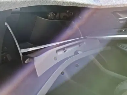 Photo 29 Peugeot 3008  Hybrid 145 e-DCS6